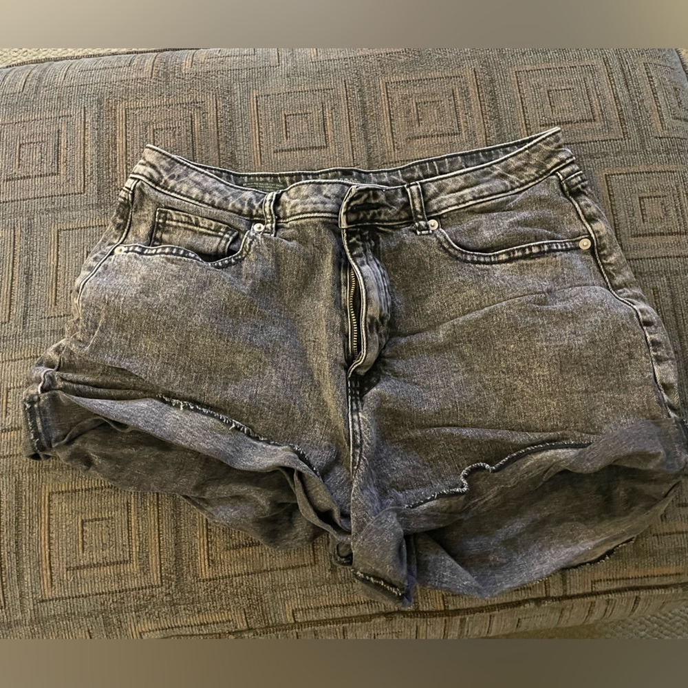 Wild Fable black jean shorts